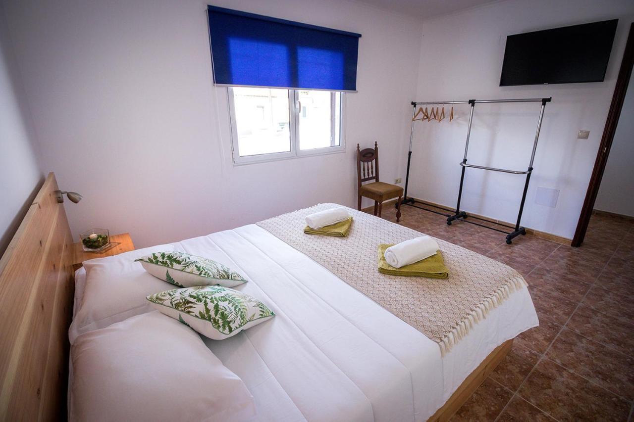 Ponta Delgada Guest House 2 Arrifes Esterno foto