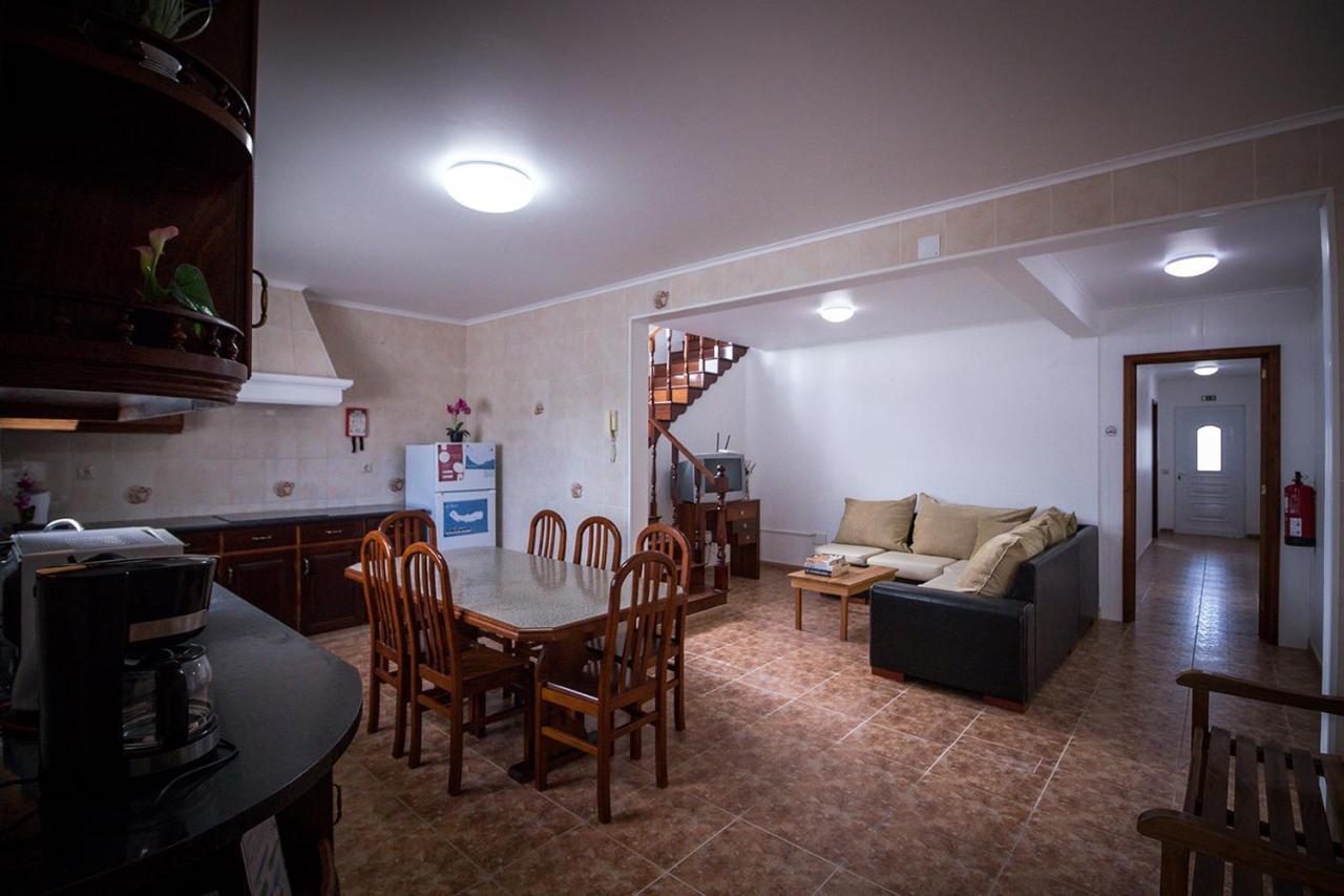 Ponta Delgada Guest House 2 Arrifes Esterno foto